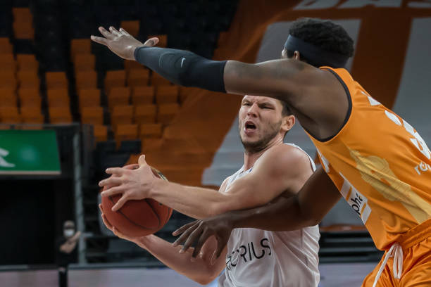 法比奥甚至 法比奥甚至