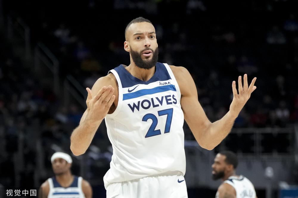 感慨万分 感慨万分