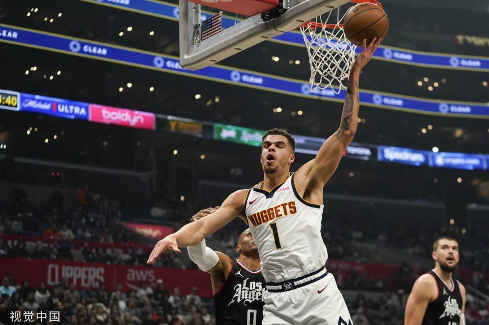 显示了他们 显示了他们