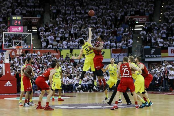 俱乐部逆袭 俱乐部逆袭