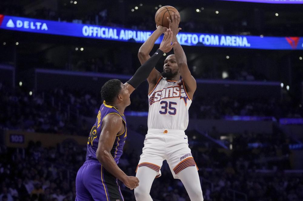 成为球队保 成为球队保