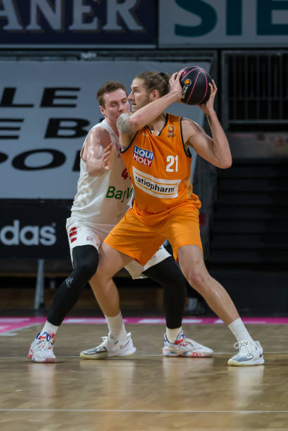 轮或把到期 轮或把到期